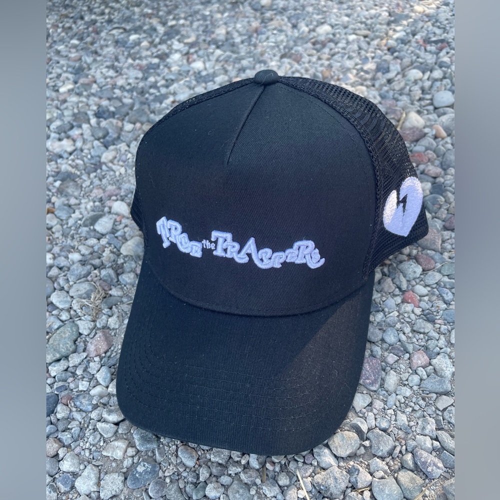 Free The Trappers Mesh Baseball Cap